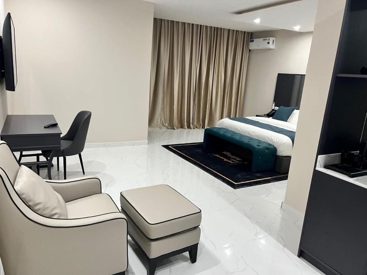 Lifestyle Luxury Hotel And Residence Elwa Kültér fotó