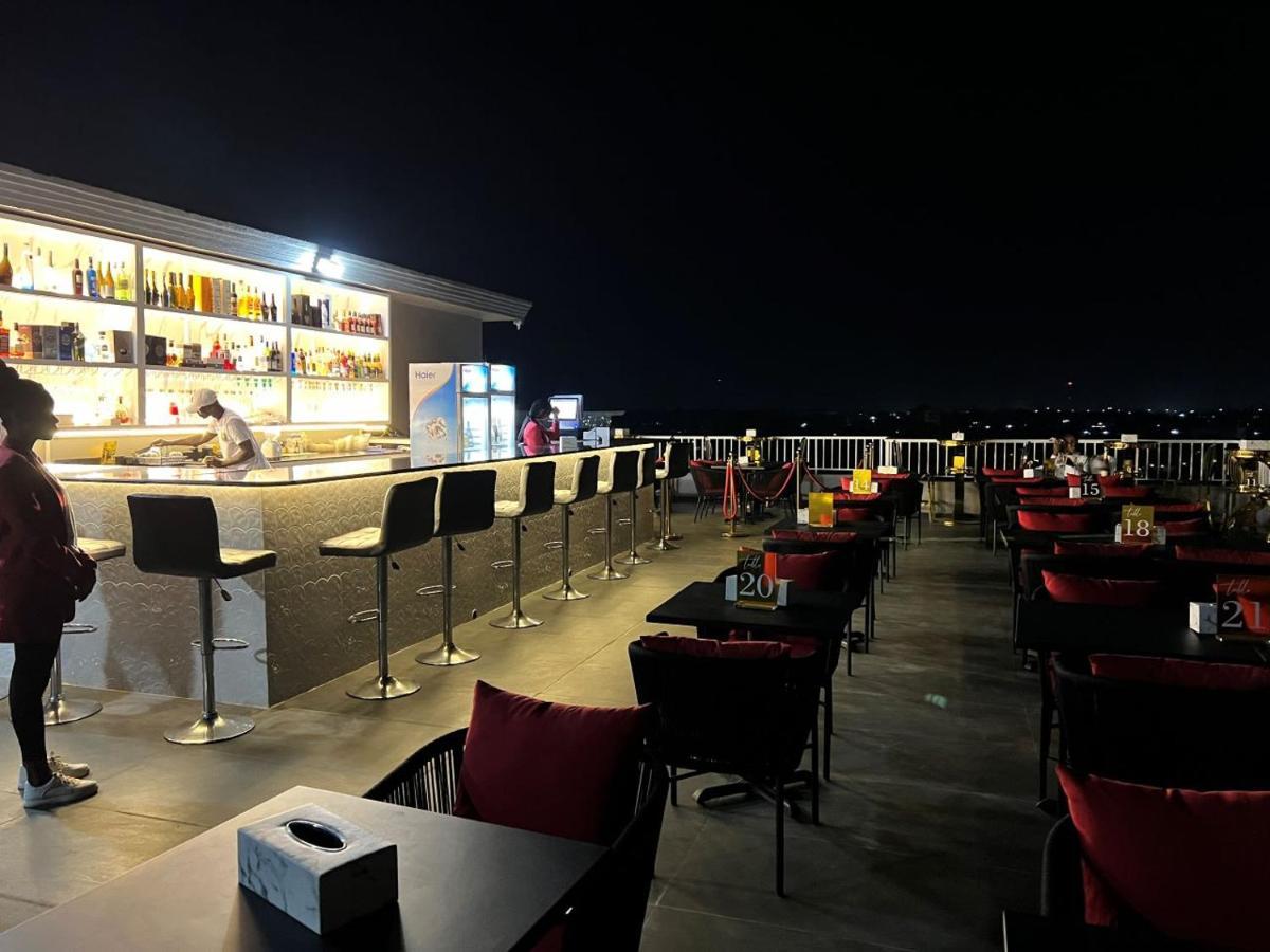 Lifestyle Luxury Hotel And Residence Elwa Kültér fotó