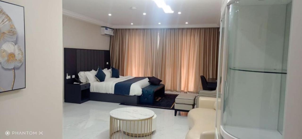 Lifestyle Luxury Hotel And Residence Elwa Kültér fotó